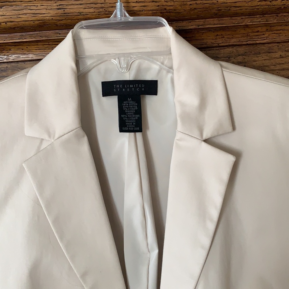NWOT:The limited stretch Classic Jacket&ankle pants. No flaws upon inspection. - Picture 2 of 8